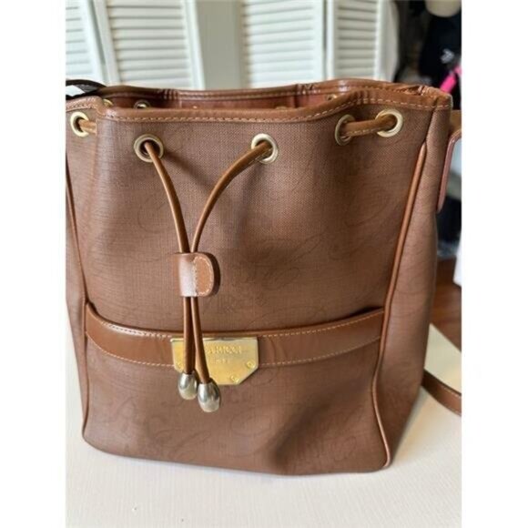 Designer Nina Ricci Bucket Bag, Full Leather, Milk Chocalate Brown Color - Picture 2 of 9